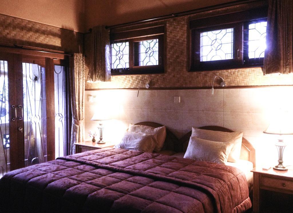 เมอร์นีส์ เฮาส์ แอนด์ สปา อูบุด Hotel ภายนอก รูปภาพ