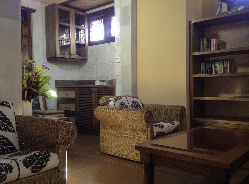 เมอร์นีส์ เฮาส์ แอนด์ สปา อูบุด Hotel ภายนอก รูปภาพ
