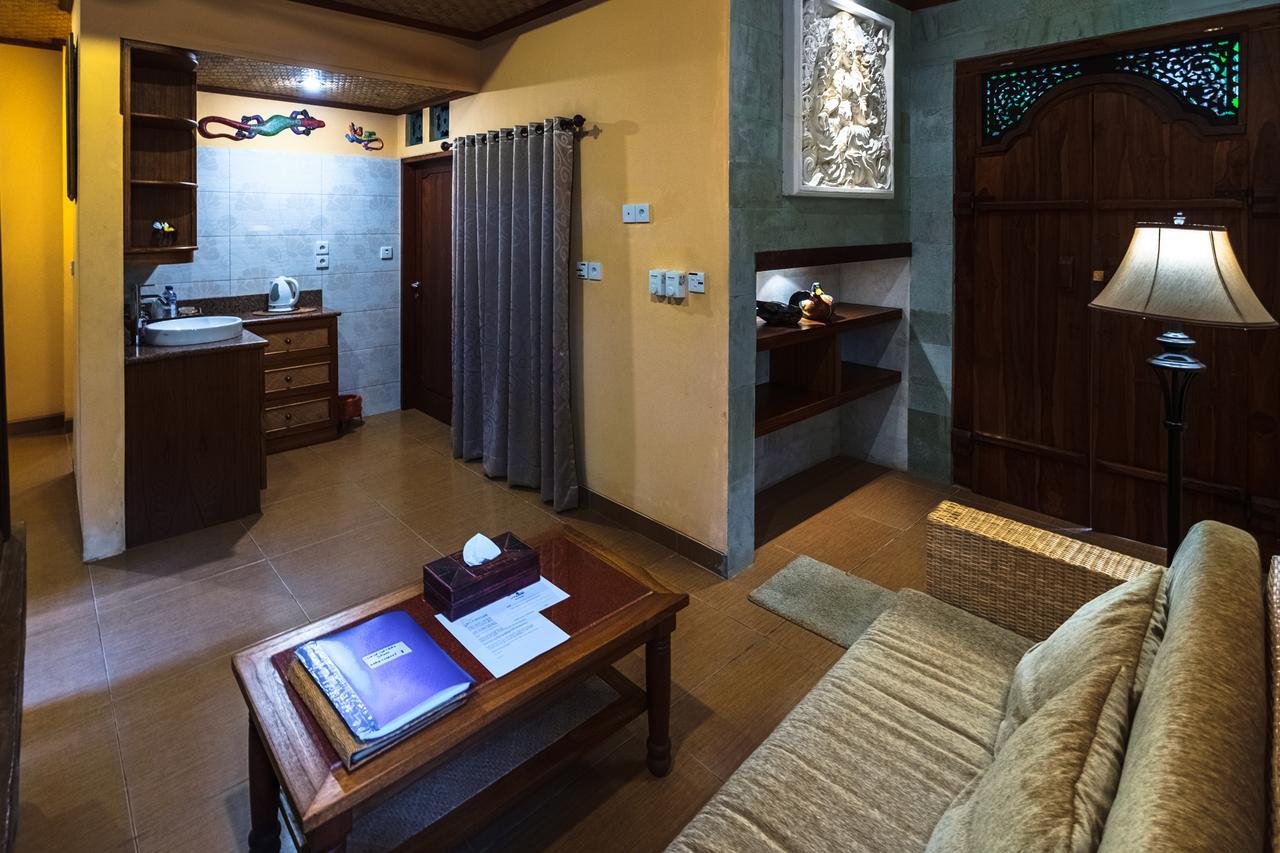 เมอร์นีส์ เฮาส์ แอนด์ สปา อูบุด Hotel ภายนอก รูปภาพ